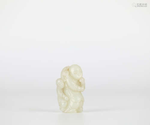 Chinese Hetian jade carved figures, Qing Dynasty