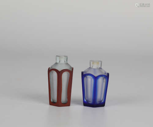 Glass snuff bottle a pair, 19th