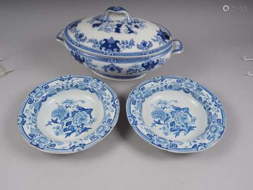 A pair of 19th century Masons Ironstone blue and white decor...
