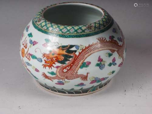 A Chinese famille verte bulbous vase with polychrome dragon ...
