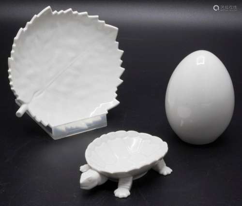 Konvolut aus 3 Porzellanteilen / 3 pieces of porcelain, KPM,...