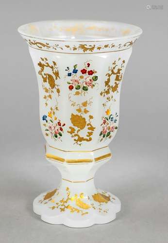 Goblet glass, around 1900, flo