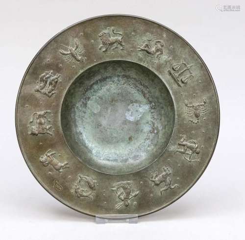 Bowl with signs of the zodiac,