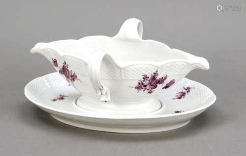 Double-handled gravy boat with