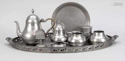 Pewter set (convolute) on tray