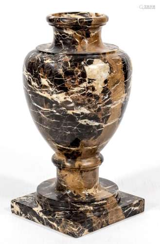 Decorative lidded vase, 20th c