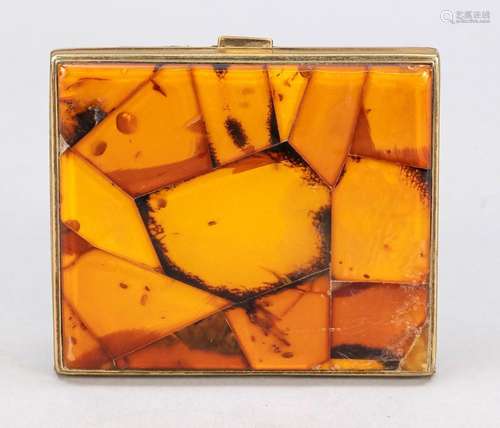 Cigarette case with amber over