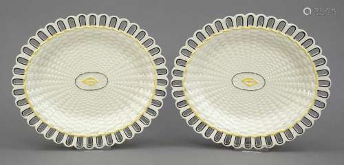 Pair of shallow oval basket bo