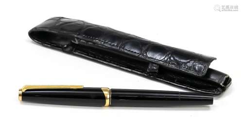 Montblanc piston fountain pen,