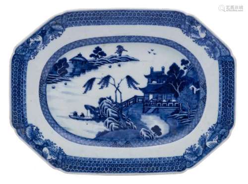 A Chinese blue and white octagonal dish: painted with a trad...