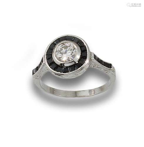 PARTRIDGE EYE RING DIAMONDS, ONYX, PLATINUM