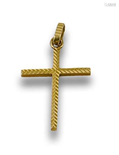 18kt yellow gold cross pendant.