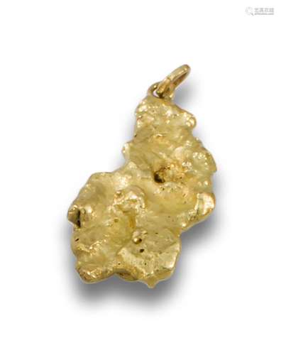 Pendant signed YANES, 18kt yellow gold.