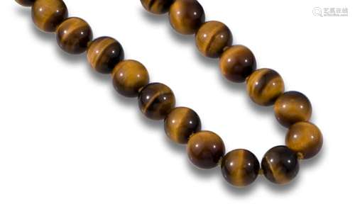 10mm tiger eye necklace.