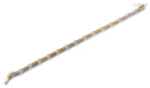 Three 18kt gold bracelet.