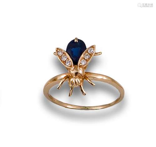 YELLOW GOLD RING WITH SAPPHIRE AND BRILLIANT-CUT DIAMONDS