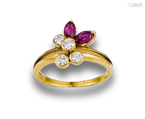 18kt yellow gold ring diamonds, rubies.