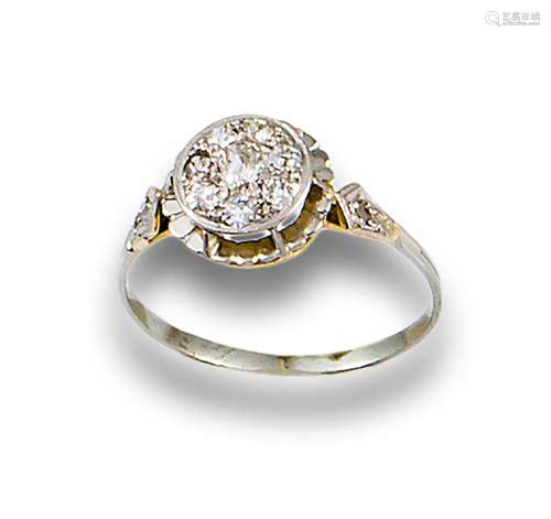 ROSETTE RING CIRCA 1920, IN DIAMONDS, PLATINUM, YELLOW GOLD