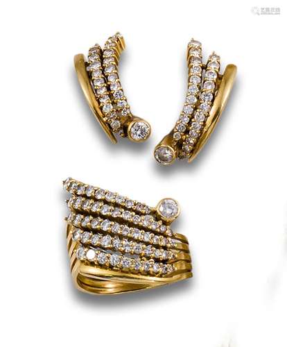 SET GOLD RING AND EARRINGS DIAMOND BANDS