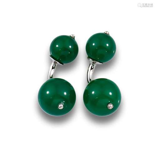 GREEN AGATE CUFFLINKS