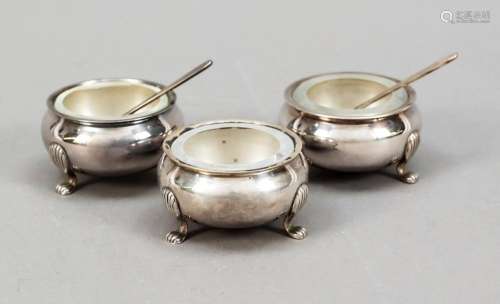 Three salvers with 2 spoons, 20th