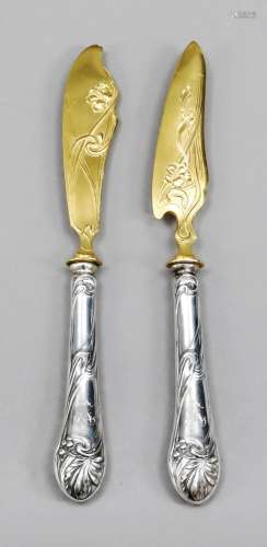 Art Nouveau butter and cheese knif