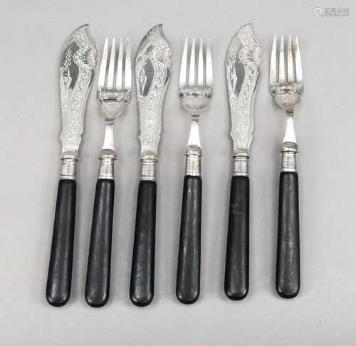 Fish cutlery for twelve persons, 2