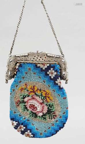 Pearl bag with silver hanger, arou