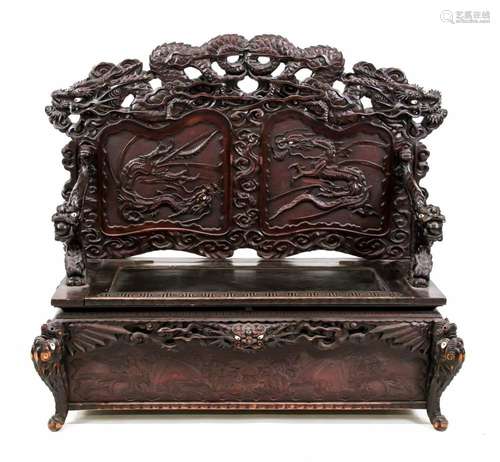 Chest bench, Asia, 20th c., da