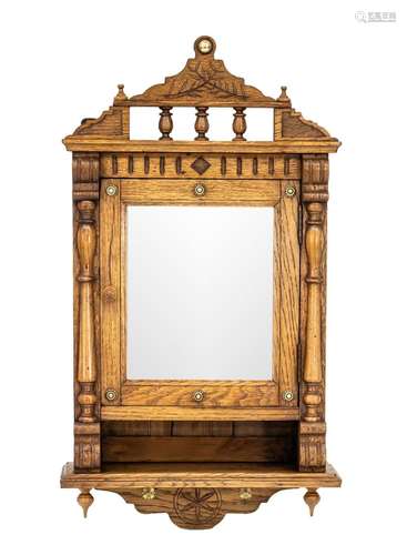 Wilhelminian style wall cabine