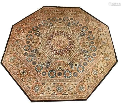 Carpet, octagonal, d. 247 cm