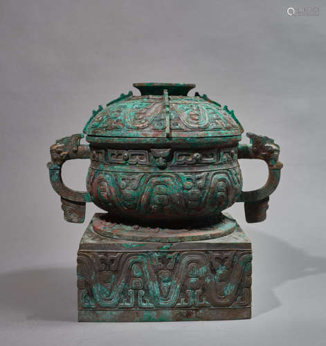 A Chinese Bronze Wine Vessel Ding Lei