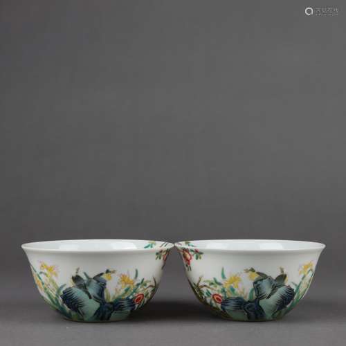 A pair of pink flower and bird cups