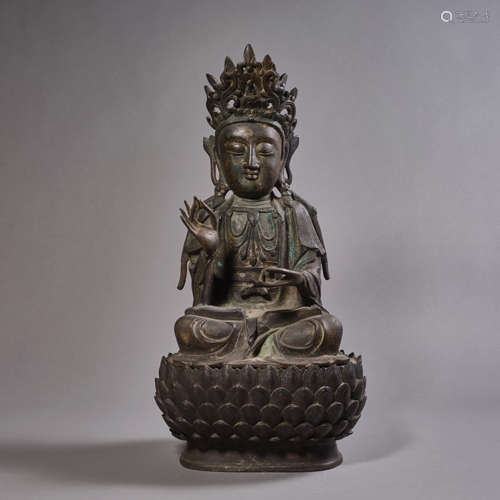 A Chinese Bronze Guan Yin Statue