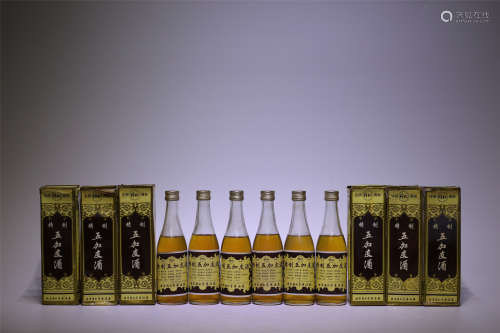 2000年产北京同仁堂精制五加皮酒（陈皮累计年龄35年-50年）