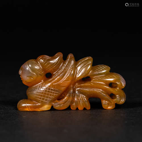 China Liao Dynasty
agate flying pendant
