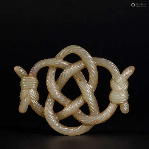 China Han Dynasty
twisted silk flower jade pendant