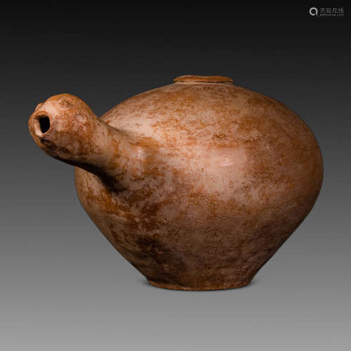 Hongshan period in China
Turtle head clay pot