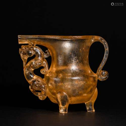 China Han Dynasty
Triangular glass cup