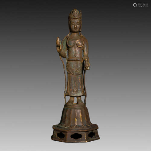 Northern Wei Dynasty, China
Gilt bronze Buddha statue