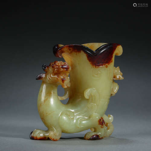 China Han Dynasty
Hetian jade tiger head cup