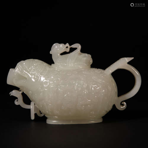 China Qing Dynasty
Hetian jade pot