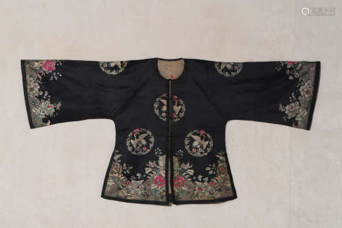 Embroidered Informal Female Robe