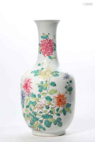 Famille Rose Flower Vase