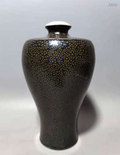 Pearl black glazed plum vase of Song Dynasty