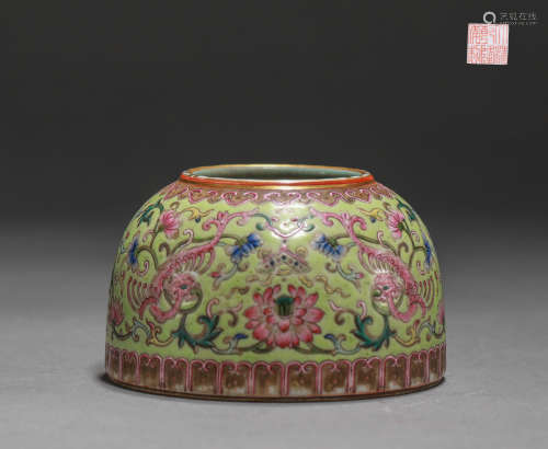 Qing Dynasty pastel lotus shaped water bowl with tangled bra...