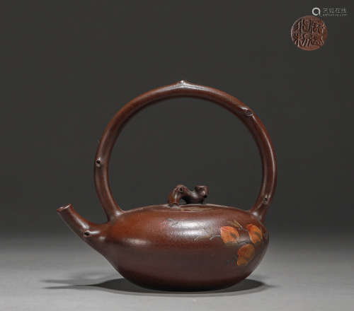 Purple clay pot of Qing Dynasty