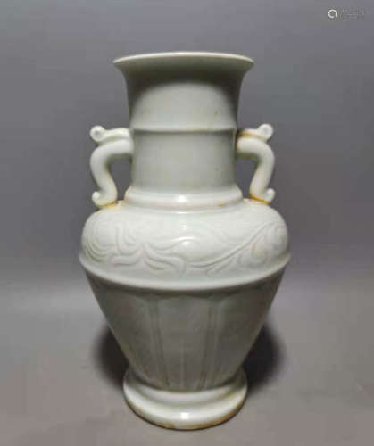 Celadon vase of Song Dynasty