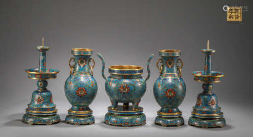 A set of cloisonne five supplies in the Qing Dynasty