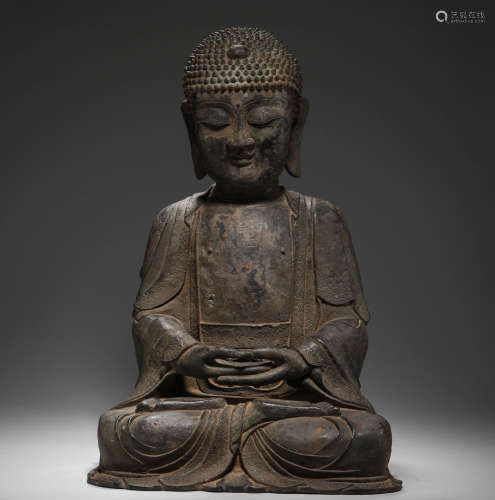 Statue of Sakyamuni with copper embryo in Ming Dynasty